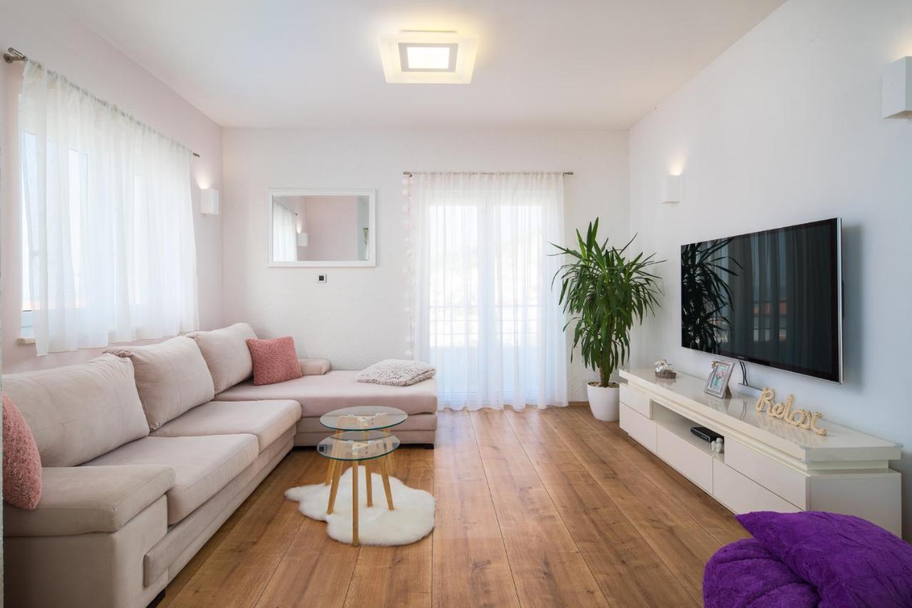 Apartment Toma Podstrana Exterior photo
